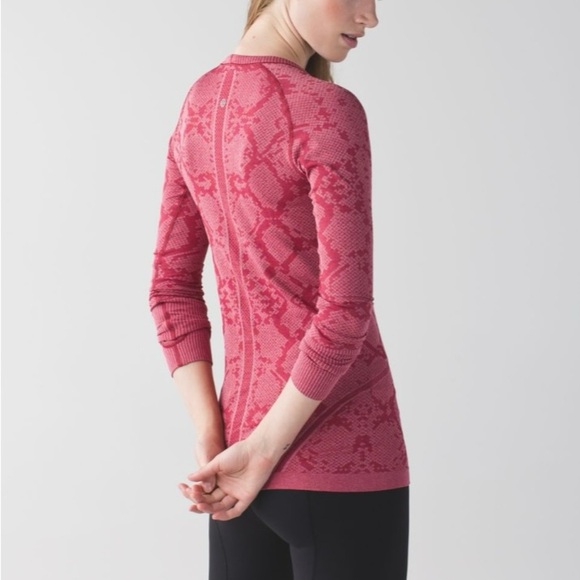 Lululemon sz 6 Swiftly Tech Long Sleeve Crew Heathered Cranberry Red Patterned - Picture 14 of 14